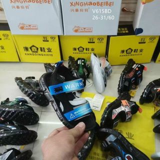 Sandal trẻ em quai ngang dán mang êm chân V615