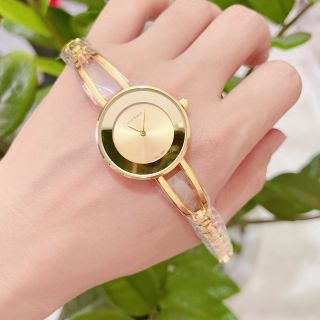 Đồng hồ kcs lắc tay