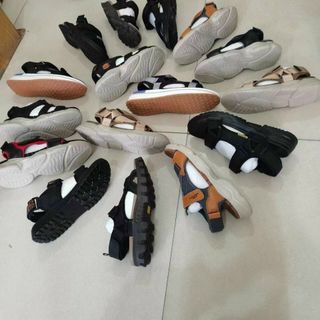 Sandal nam quai dán đế cao su mềm êm chân V612