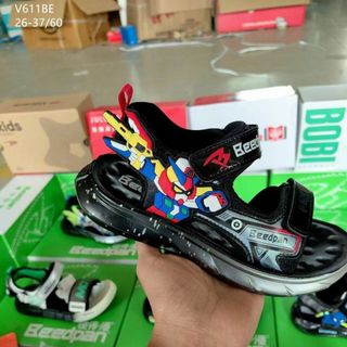 Sandal trẻ em đế bánh mỳ siêu êm chân