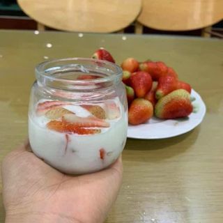 HŨ LÀM SỮA CHUA THỦY TINH 200ML