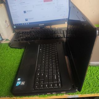 Laptop Dell Inspiron N4030 Core i3-370M, RAM 2GB, HDD 500GB, Intel HD Graphics, 14 inch, FreeDOS bảo hành 1 năm