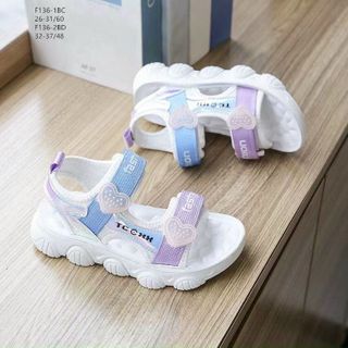 Sandal trẻ em quai ngang họa tiết trái tim đẹp F136
