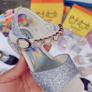 Sandal trẻ em quai ngang kiểu dáng dễ thương V640