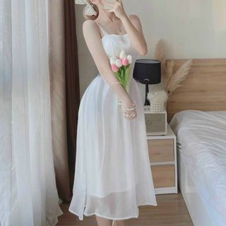 ĐẦM VOAN TRẮNG QUYẾN RŨ, DỄ THƯƠNG
