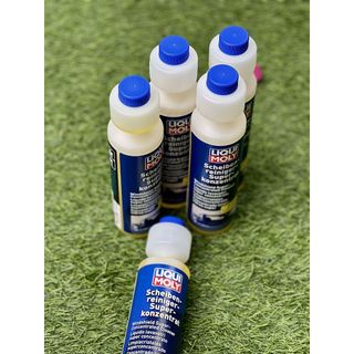 Dung Dịch Vệ Sinh Kính Trước Xe Ô Tô - Vệ Sinh Sạch Bụi Bẩn, Côn Trùng (250ml) KHO SỈ TOÀN QUỐC