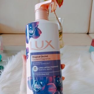 Cặp Sữa Tắm Lux Hương Nước Hoa Thái Lan 500ml Siêu Thơm - Combo 2 Chai