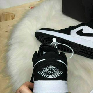 Giày panda bản sc tặng kèm dây phụ