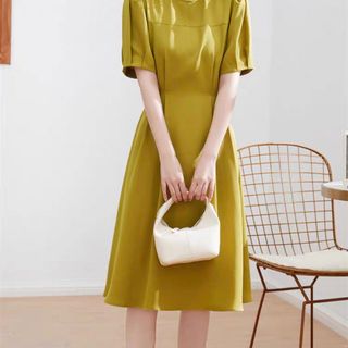 ĐẦM XÒE VÀNG LỤA TAY XẾP LI – DT1726