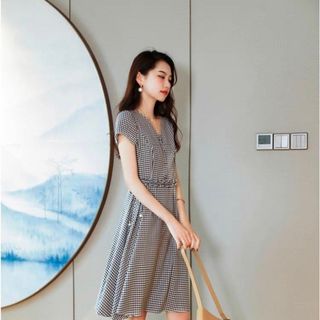 ĐẦM XÒE CARO NHÚN EO NÚT BỌC – DT1723