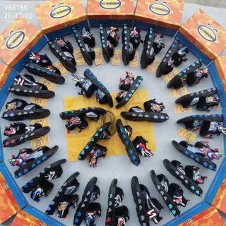 Sandal trẻ em màu đen quai ngang dán đẹp V661
