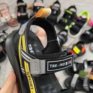 Sandal trẻ em đế mềm êm chân V675
