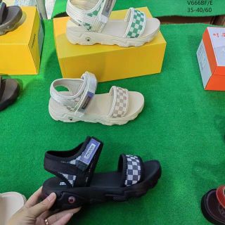 Sandal nữ quai ngang caro đẹp đế cao su êm chân V664