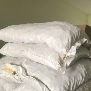 Hạt óc chó Mỹ - vàng - còn vỏ " xá"