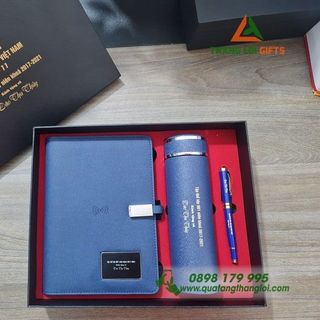 Bộ GIFTS SỔ TAY ĐA NĂNG+ BÌNH GIỮ NHIỆT+ BÚT KIM LOẠI CAO CẤP khắc logo theo yêu cầu