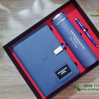 Bộ GIFTS SỔ TAY ĐA NĂNG+ BÌNH GIỮ NHIỆT+ BÚT KIM LOẠI CAO CẤP khắc logo theo yêu cầu