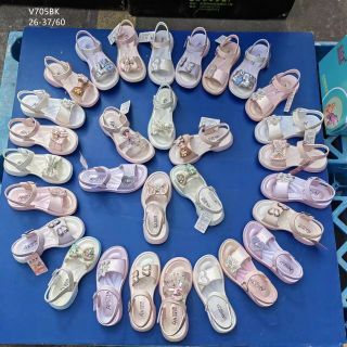 Sandal bé gái quai ngang đế bánh mỳ êm chân V750