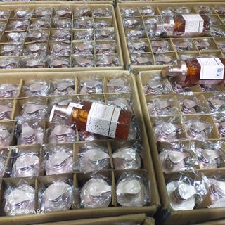 Sữa tắm trắng da weilaiya