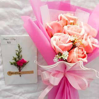 set bó hoa hồng sáp 7B + túi giấy + đèn nháy + thiệp hoa khô, quà tặng ngày lễ 8/3, 14/2, 20/10, 20/11