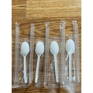 50 muỗng nhựa 20cm bọc màng nilong từng cái đủ màu tiện lơi - Chuyên sỉ Trần Trúc