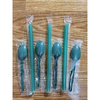 50 muỗng nhựa 20cm bọc màng nilong từng cái đủ màu tiện lơi - Chuyên sỉ Trần Trúc