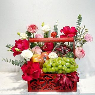 Giỏ gỗ đựng quà tết, hoa quả, họa tiết sang trọng