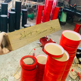 Hộp trụ tròn nắp mica trong sơn các màu