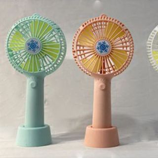 Quạt mini để bàn
