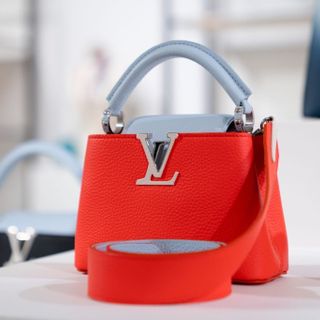 TÚI XÁCH HIỆU LV AUTH VIP 1-1