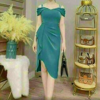 Đầm trễ vai hai dây