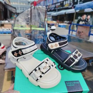 Sandal trẻ em quai ngang da mềm êm chân V729
