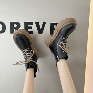 Bốt nữ cổ cao MARTIN chất da lì mềm, có khóa sườn đế răng cưa 5p phong cách tuổi teen hai màu đen và đen đế nâu bản trung shopchuotxinh