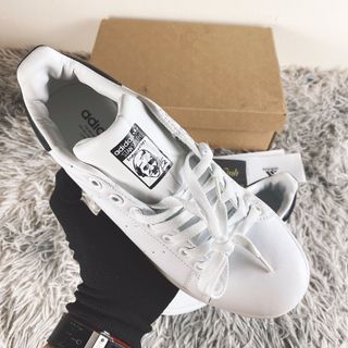 Giày sneaker stanmith trắng gót đen, stanmith white back bản trung cao cấp full phụ kiện túi hộp bill box shopchuotxinh