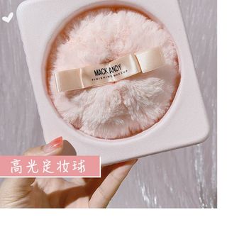 Bông phấn bắt sáng Mack Andy