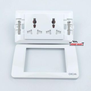 Mặt Ổ Cắm Điện Âm Tường OKOM 16A Có Màng Che (ổ đôi ba chấu) OKOM