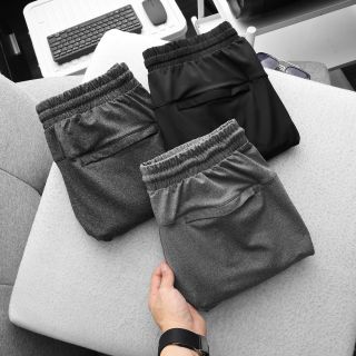 Quần jogger logo thun poly 2 da dày mát, co giãn thoải mái. 3 túi khoá kéo Siêu Đẹp Giá Sỉ
