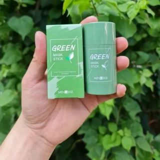 Mặt nạ bùn trà xanh dạng thỏi kiềm dầu green musk stick median 40gr
