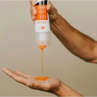 Dầu gội giảm gãy rụng, kích thích mọc tóc REVITA SHAMPOO 925ml của Ds Laboratories ( Mỹ )