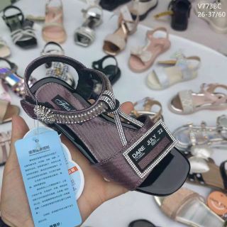 Sandal trẻ em chất da mềm xinh xắn V773