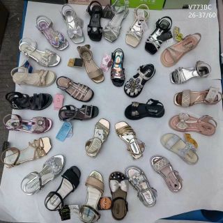 Sandal trẻ em chất da mềm xinh xắn V773