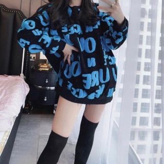 Sweater thêu 4 màu xanh Hồng trắng biển