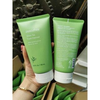 Sữa Rửa Mặt trà xanh Innisi free Green Tea Cleansing Foam