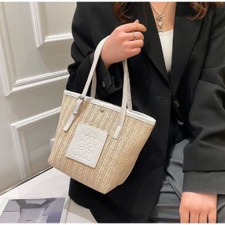 Túi xách vintage ( túi cói LoVe ) mẫu mới 2023