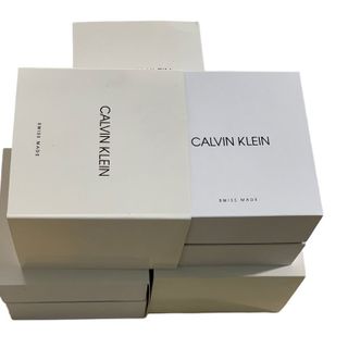 hộp đồng hồ Calvin trắng anbox đựng đồng hồ size: 10.5*0.5*8.5cm