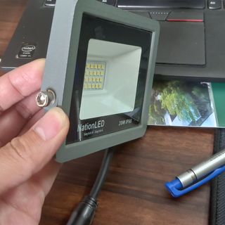 Pha led 20w -giá rẻ