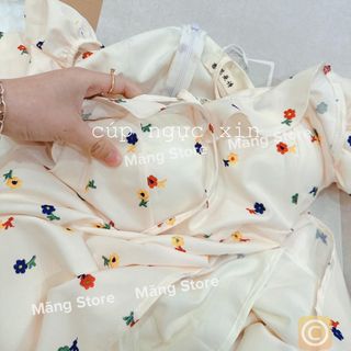 Váy hoa dây cúp ngực