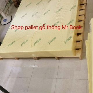 Giường pallet gỗ thông (giường có đầu giường)