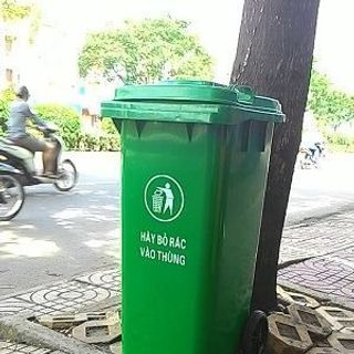 Thùng rác hdpe 120 lít màu xanh lá đựng rác sinh hoạt giá sỉ