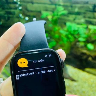 Đồng hồ thông minh T500+ Seri 8 PHIÊN BẢN NÂNG CẤP CỦA T500+ seri 7 đã có thêm nút nguồn và nút xoay sử dụng được, pin nâng cấp trâu hơn, màn hình tràn viền, cài được hình nền, thay ảnh thoải mái