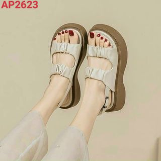 Sandal nữ đế cao 2 quai ngang nhún xinh xắn giá sỉ